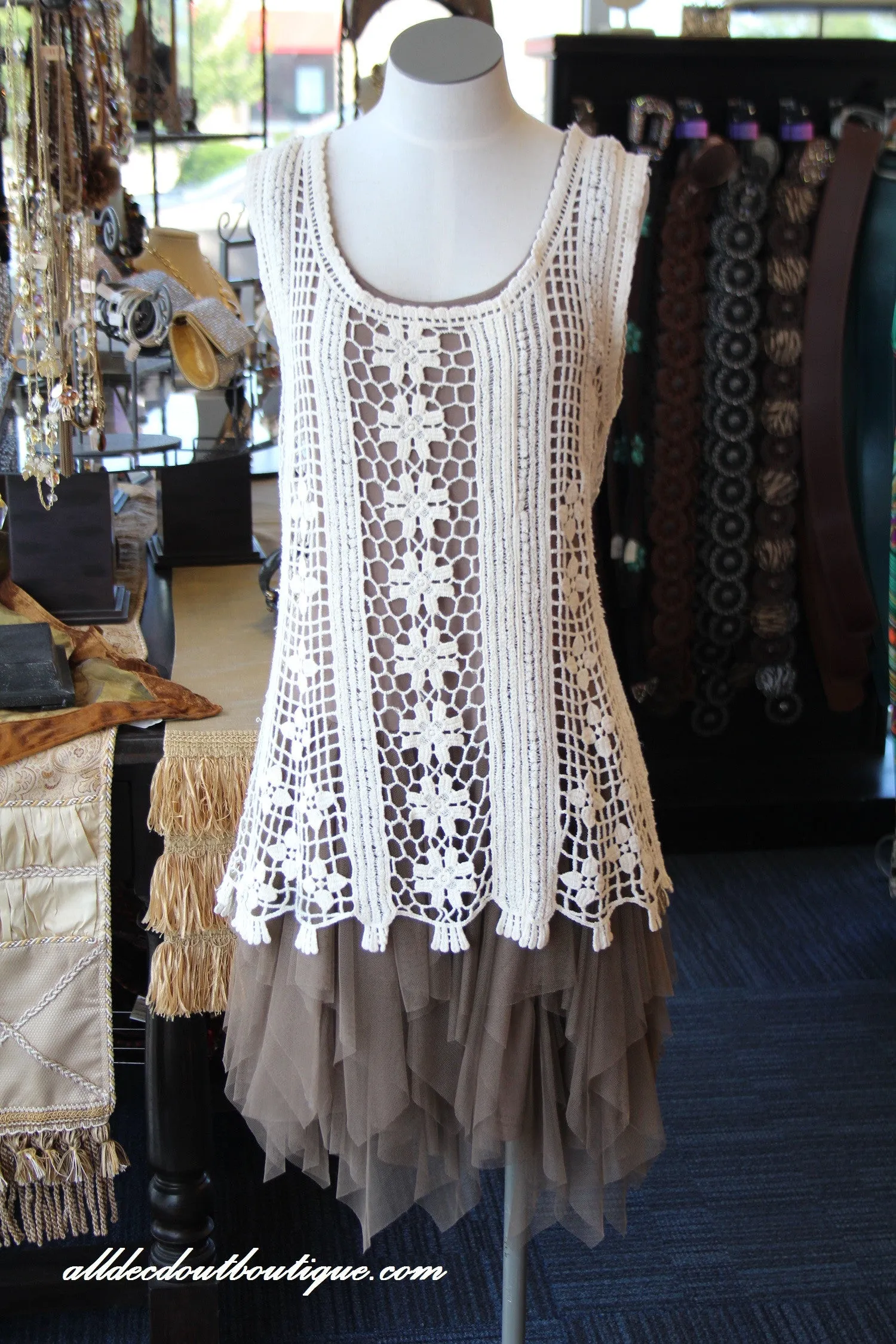 Ryu | Lace Ruffle Dress Cream